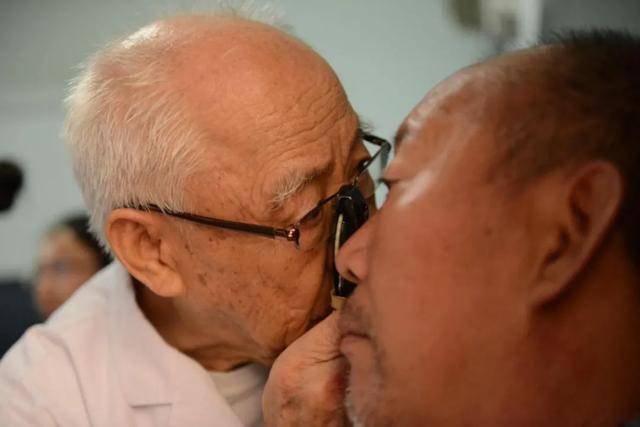 英超联赛是英格兰顶级足球联赛_95岁抗战老兵刘世钺：用一生续写白求恩精神篇章